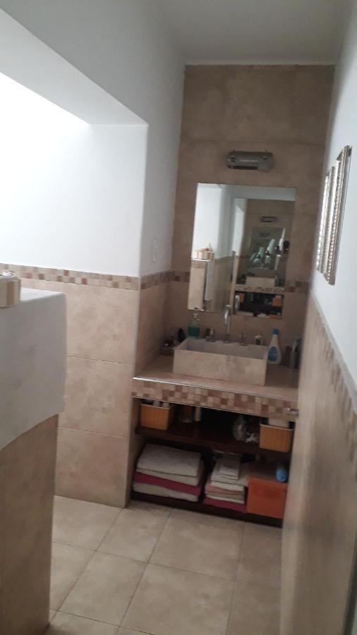 Casa Cerca Del Centro Bed&Breakfast Mendoza Ngoại thất bức ảnh
